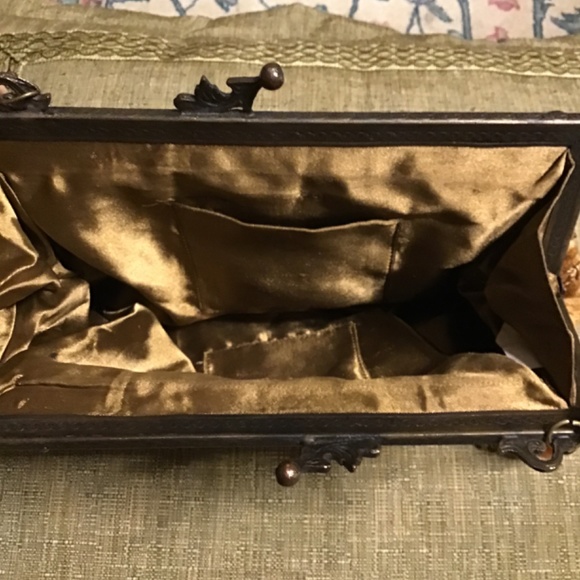 Hand made in India Purse velvet embroidered glass beads sequins Victorian brass - Picture 8 of 10